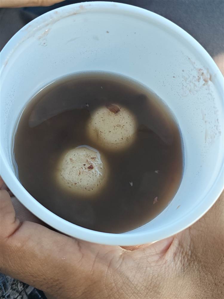 カップに入ったおしるこ